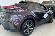 Toyota C-HR - фото 11