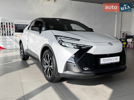 Toyota C-HR 2025