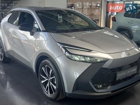 Toyota C-HR 2024
