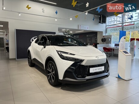 Toyota C-HR 2025