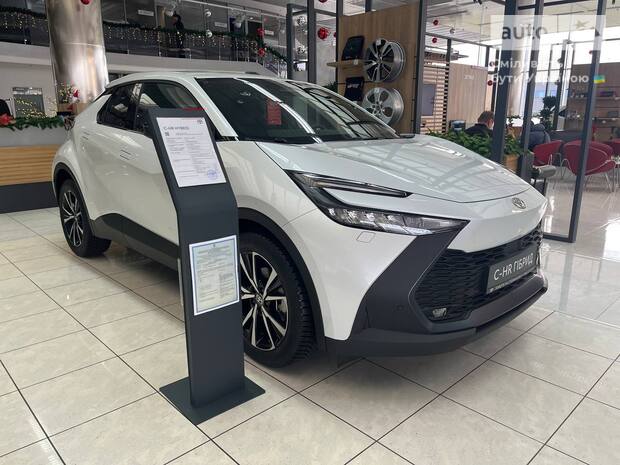Toyota C-HR 2024 Toyota C-HR 2024