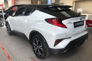 Toyota C-HR Style