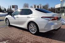 Toyota Camry Premium