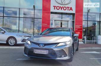 Toyota Camry 2021 в Киев