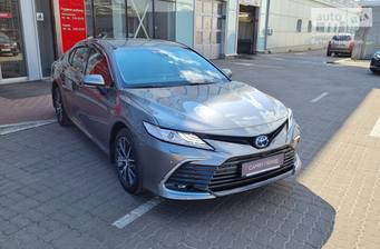 Toyota Camry 2021 Premium+