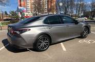 Toyota Camry Premium+