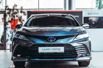 Toyota Camry Premium+