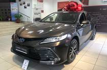 Toyota Camry Premium+