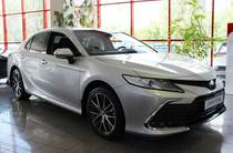 Toyota Camry Premium+