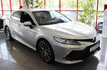 Toyota Camry Premium+