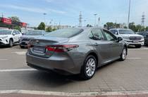 Toyota Camry Elegance+