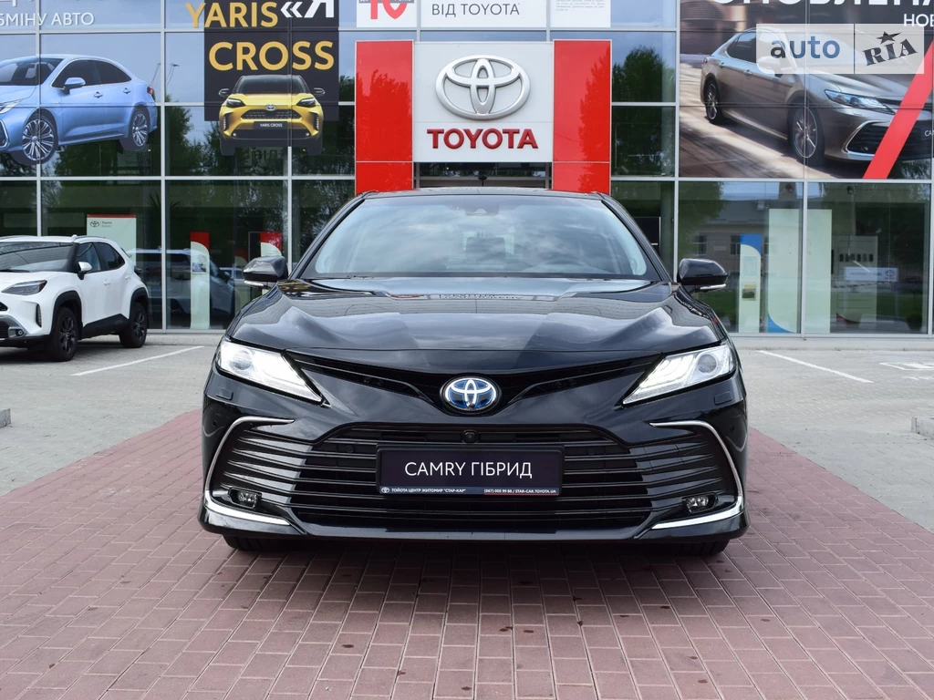 Toyota Camry Premium