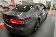 Toyota Camry Premium+