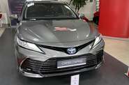 Toyota Camry Premium+