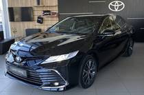 Toyota Camry Premium+