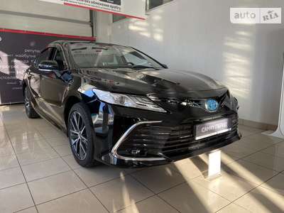 Toyota Camry Prestige+ 2.5 Hybrid e-CVT (218 к.с.) 2023