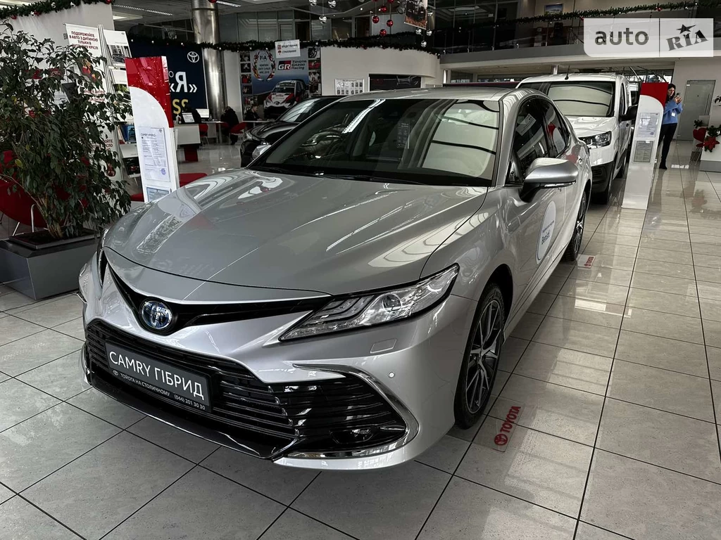 Toyota Camry Prestige+