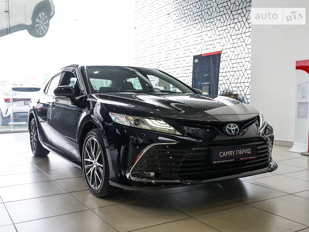 Toyota Camry Prestige+