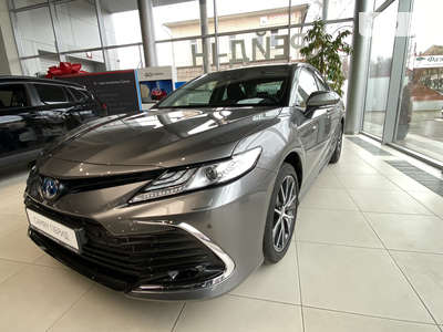 Toyota Camry 2023 Prestige+