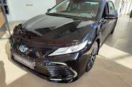 Toyota Camry Premium+