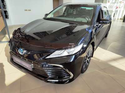 Toyota Camry 2024 Premium+