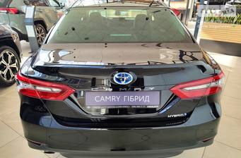 Toyota Camry 2024 Premium+