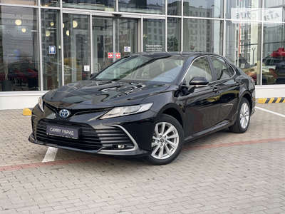 Toyota Camry 2023 Elegance+