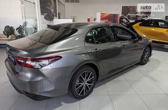 Toyota Camry 2023 Premium+