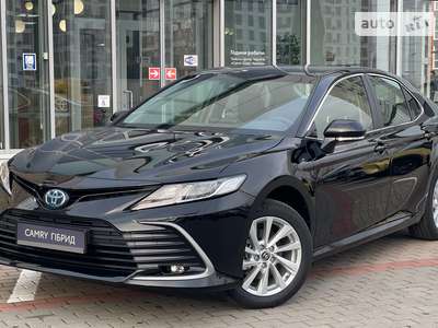 Toyota Camry 2023 Elegance+