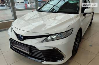 Toyota Camry 2.5 Hybrid e-CVT (218 к.с.) 2023