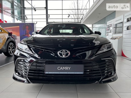 Toyota Camry 2024