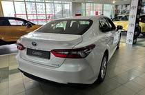 Toyota Camry Elegance+