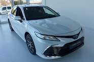 Toyota Camry Premium+