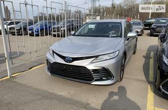 Toyota Camry 2024 в Киев