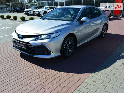 Toyota Camry 2023 Prestige+