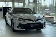 Toyota Camry Premium+