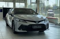 Toyota Camry Premium+