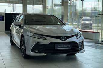 Toyota Camry 2.5 Hybrid e-CVT (218 к.с.) 2024