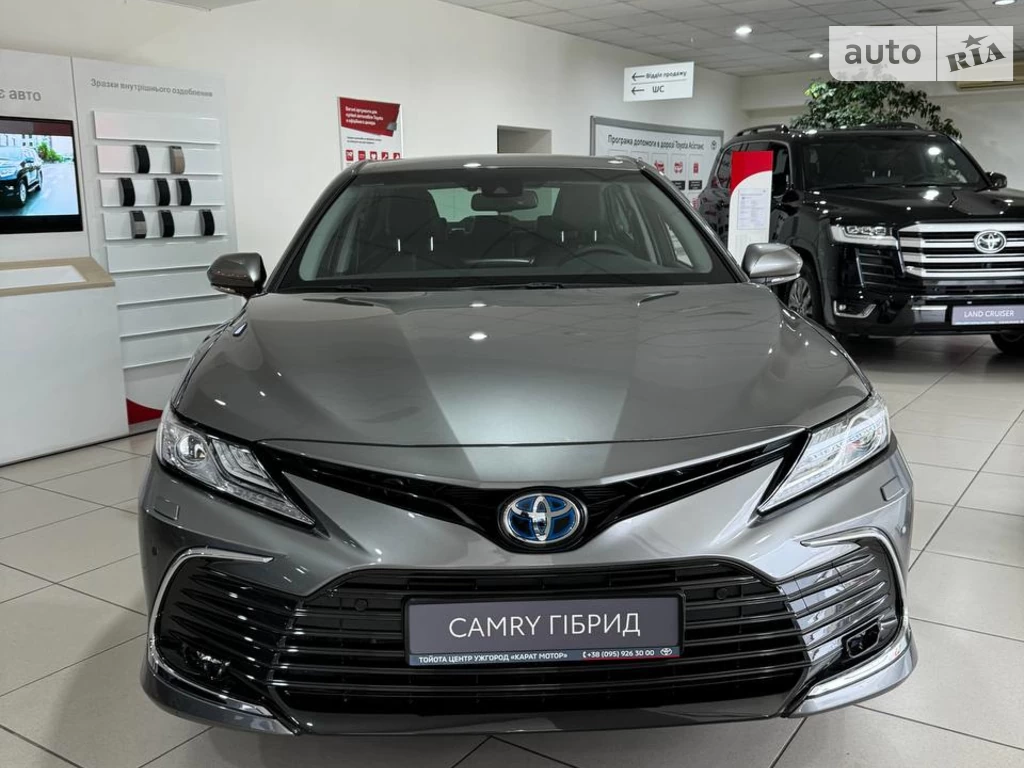 Toyota Camry Prestige+