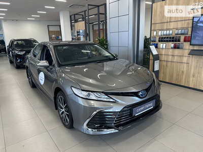 Toyota Camry Prestige+ 2.5 Hybrid e-CVT (218 к.с.) 2024