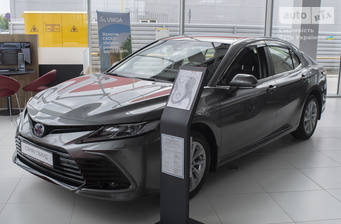 Toyota Camry 2023 Elegance+