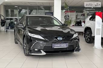 Toyota Camry 2024 Premium+