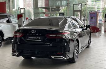 Toyota Camry 2024 Premium+