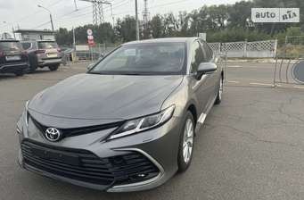 Toyota Camry 2024 в Київ