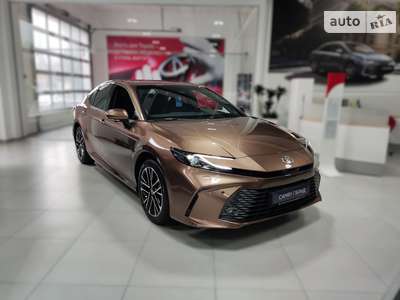 Toyota Camry Premium 2.5 HEV e-CVT (230 к.с.) 2024