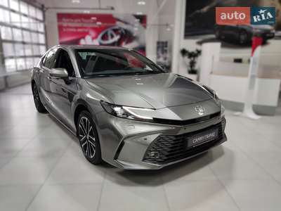 Toyota Camry 2024 Premium