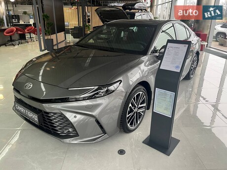 Toyota Camry 2024