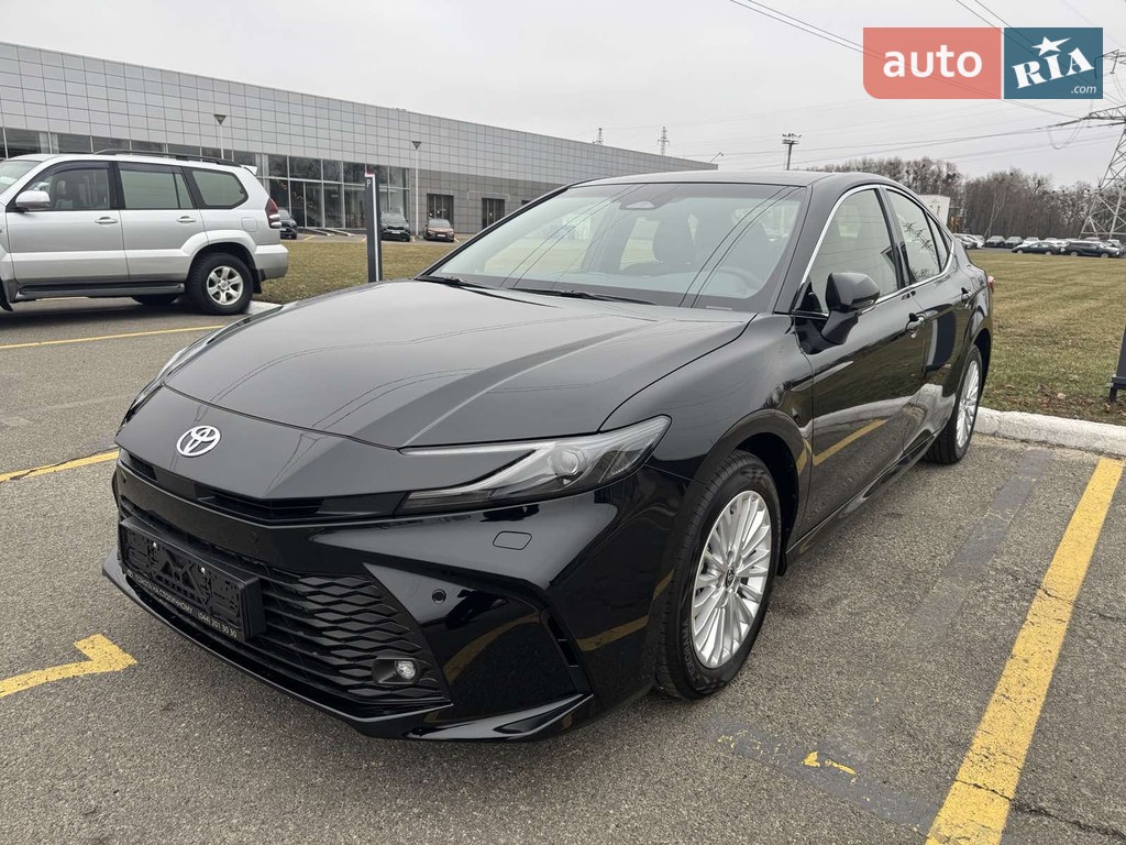 Новый Toyota Camry 2.5 D-4S AT (204 к.с.) Comfort 2024 автосалона Тойота на Столичному - фото 1