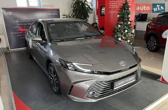 Toyota Camry 2.5 HEV e-CVT (230 к.с.) 2024