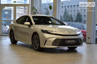 Toyota Camry 2.5 HEV e-CVT (230 к.с.) 2025